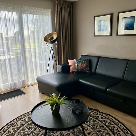 Appartement Ut & Thus, Resort Amelander Kaap Холлум Экстерьер фото