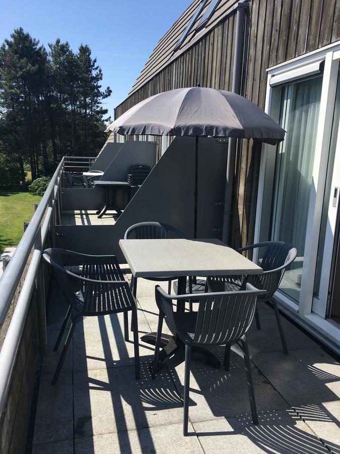 Appartement Ut & Thus, Resort Amelander Kaap Холлум Экстерьер фото
